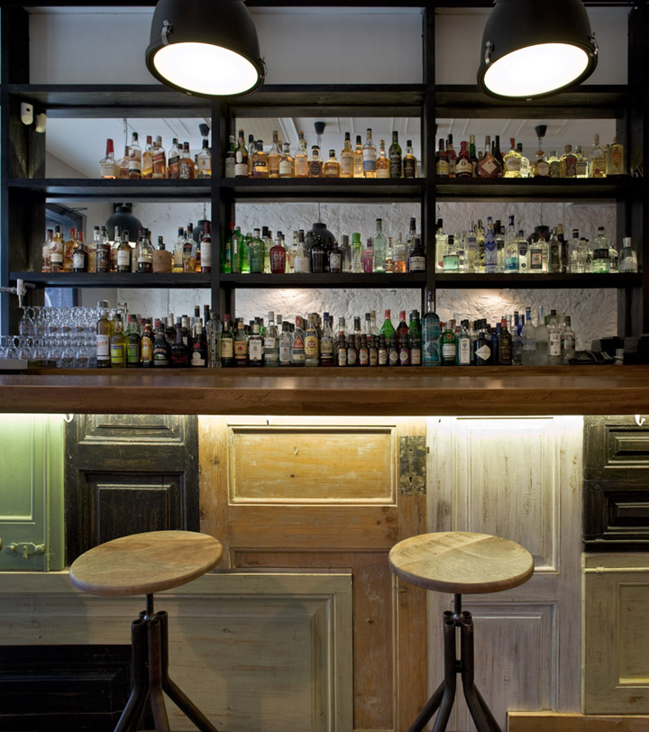 bobby-gin-cocktail-bar-by-normal-03