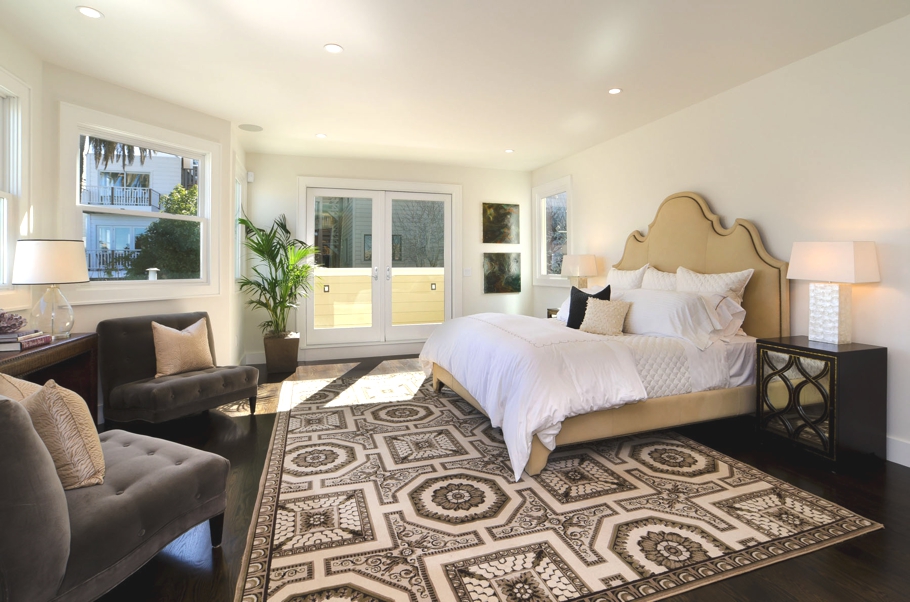 california-chic-at-liberty-hill-residence