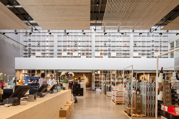 crombe-winehouse-shop-02