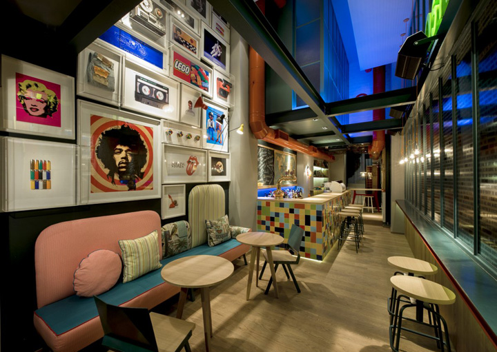 re-cafe-and-dining-bar-01