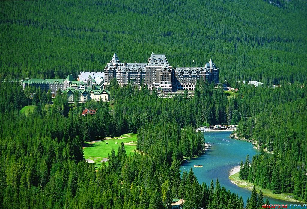 Отель Fairmont в Banff Springs