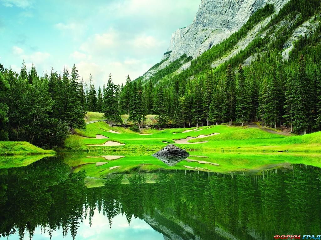 Окрестности отеля Fairmont в Banff Springs