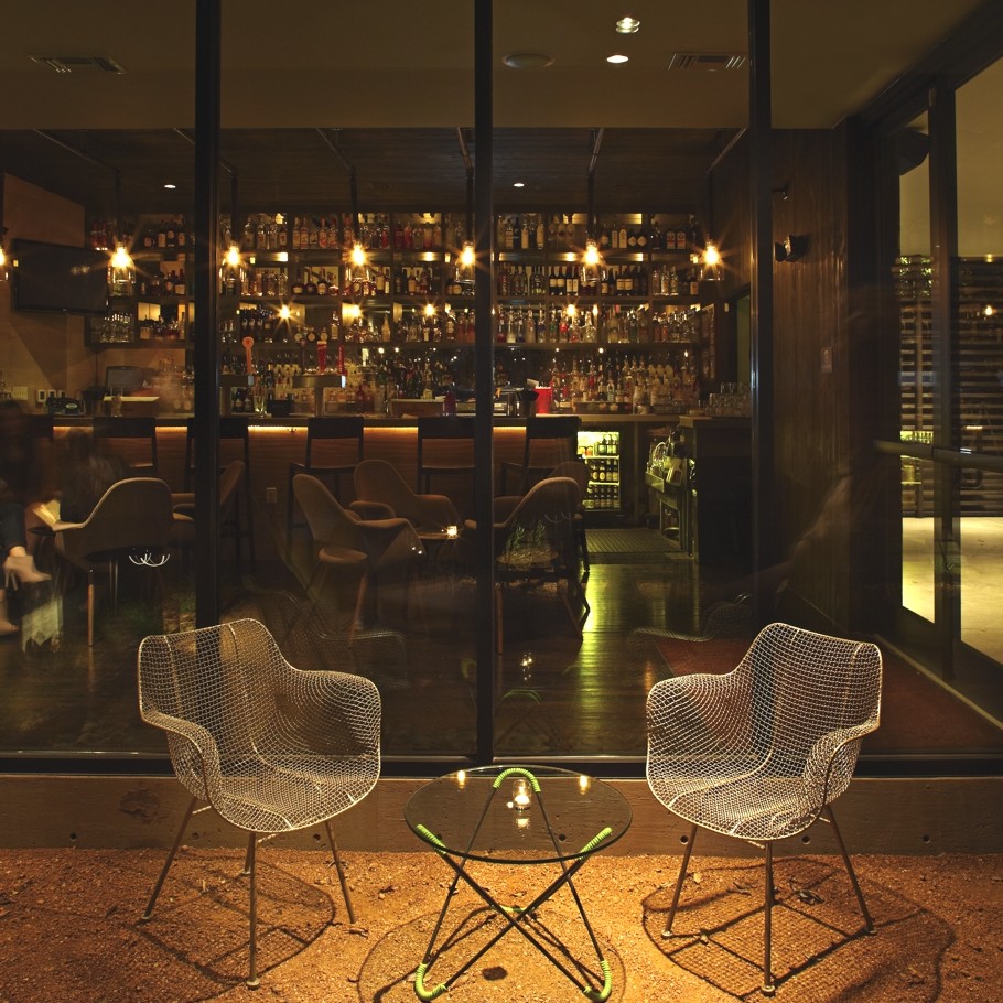 icenhauers-cocktail-lounge-texas-us-10