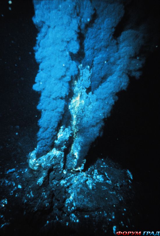 deep-sea-hydrothermal-vent-14