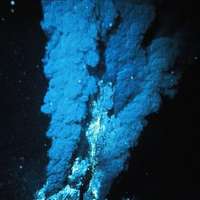 deep-sea-hydrothermal-vent-14