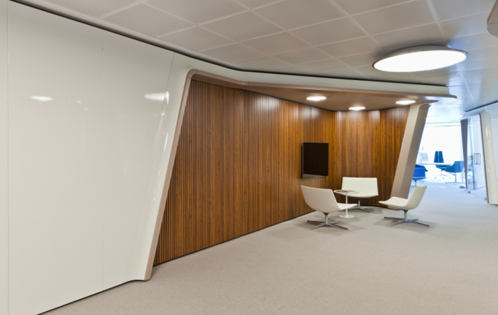 inaugure-hospitality-group-headquarters-by-ylab-arquitectos-barcelona-spain-06