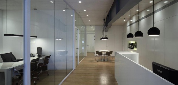 mizog-plus-office-by-maya-elazar-studio-rosh-hain-israel-04