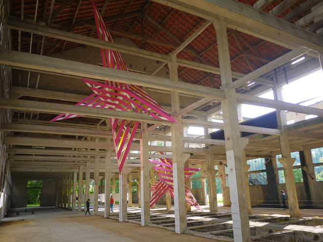 pop-it-up-installation-02