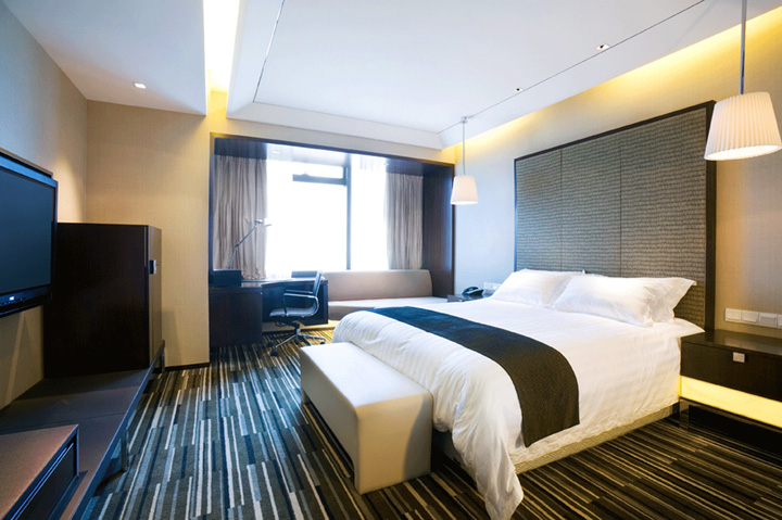 renaissance-hotel-at-zhongshan-park-by-hassell-shanghai-china-02