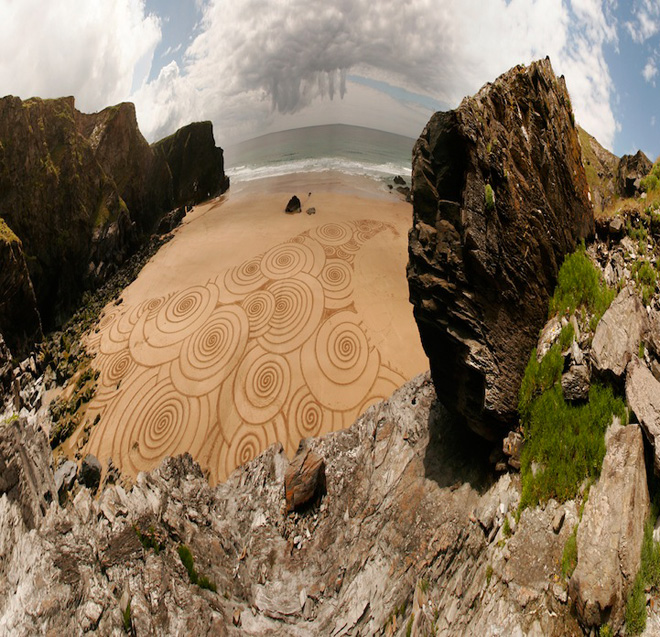 temporary-sand-drawings-03