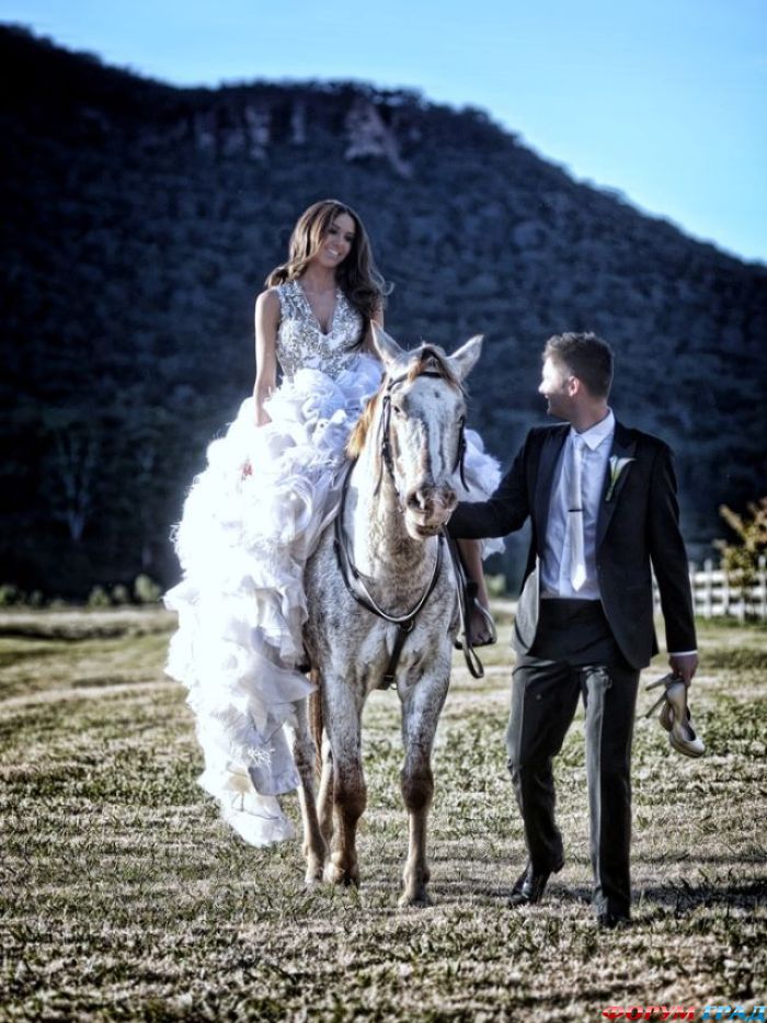 wedding-props-horse-24
