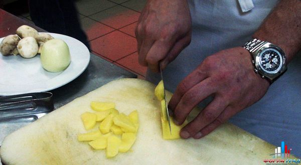 МК Фирменный стейк.