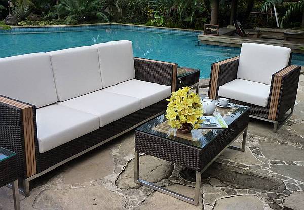 patio-furniture-01
