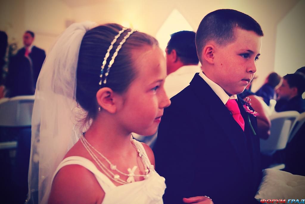 walking-down-the-aisle--358