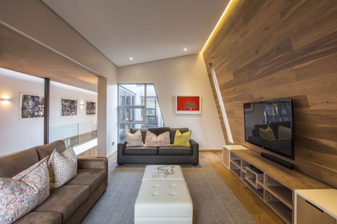 Футуристический проект дома Simbithi Eco-Estate от Metropole Architects в ЮАР