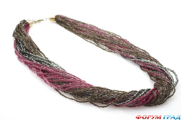 Ожерелье из бисера