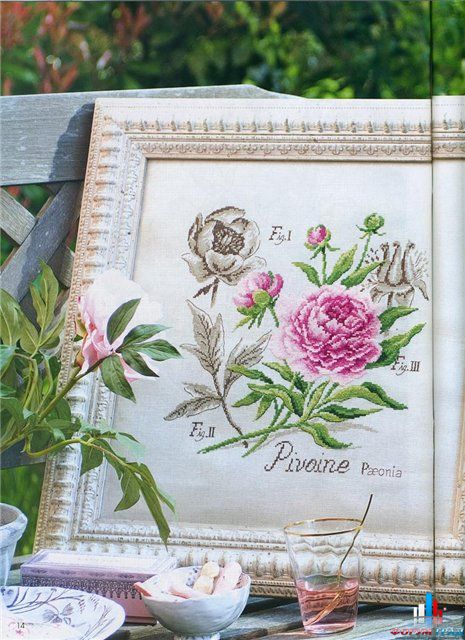 Вышивка крестом. Пионы