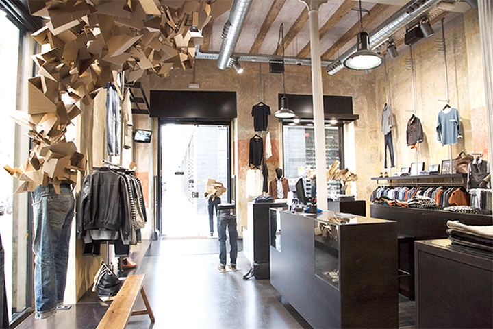 nudie-jeans-installation-and-window-display-15
