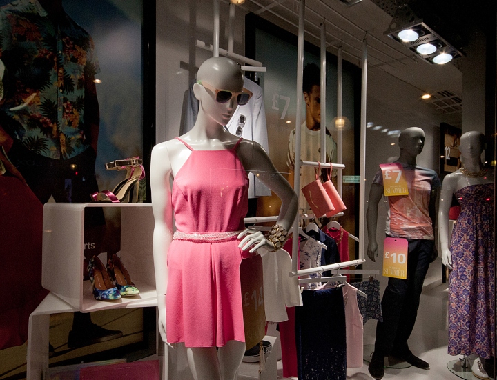 primark-windows-london-23