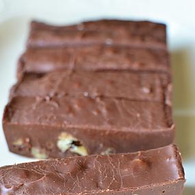 easy-homemade-fudge-favors-06