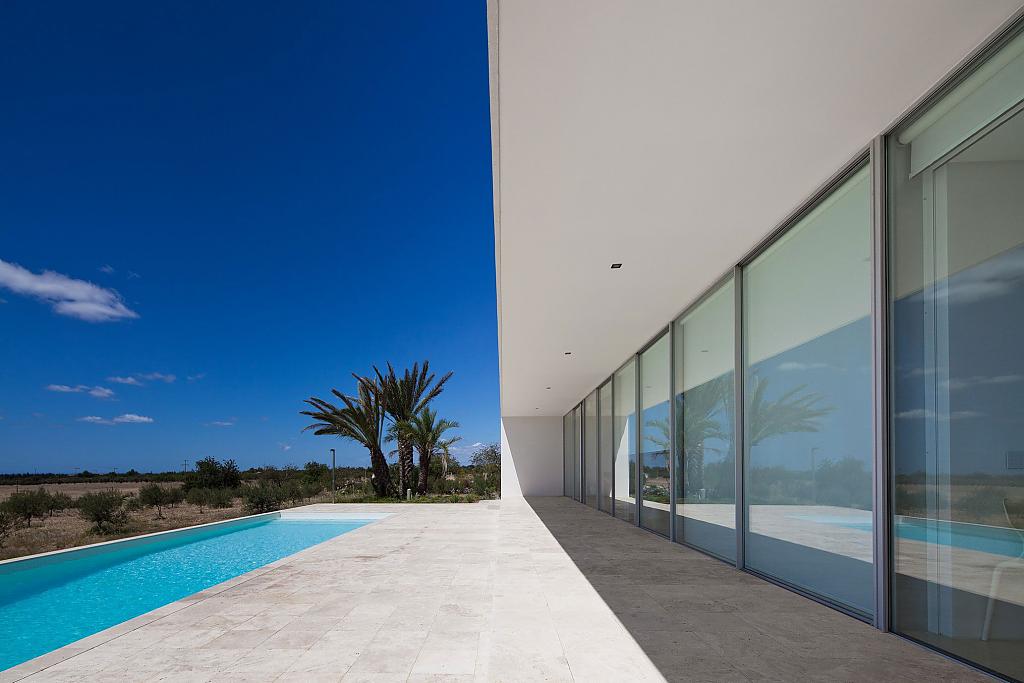 House in Tavira by Vitor Vilhena Architects