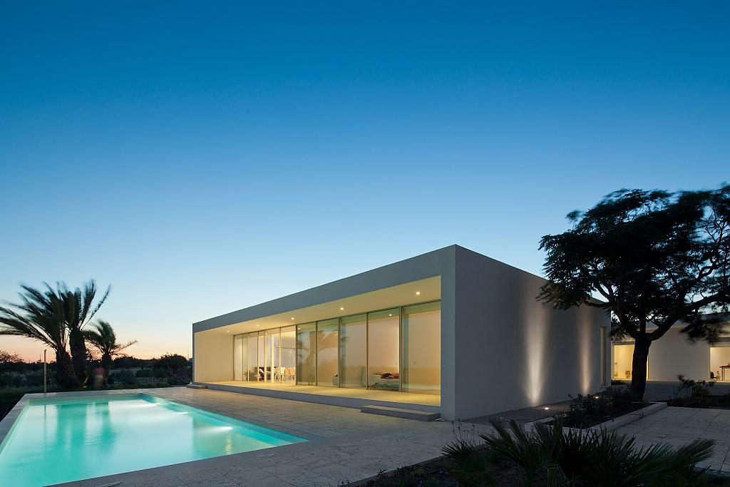 House in Tavira by Vitor Vilhena Architects