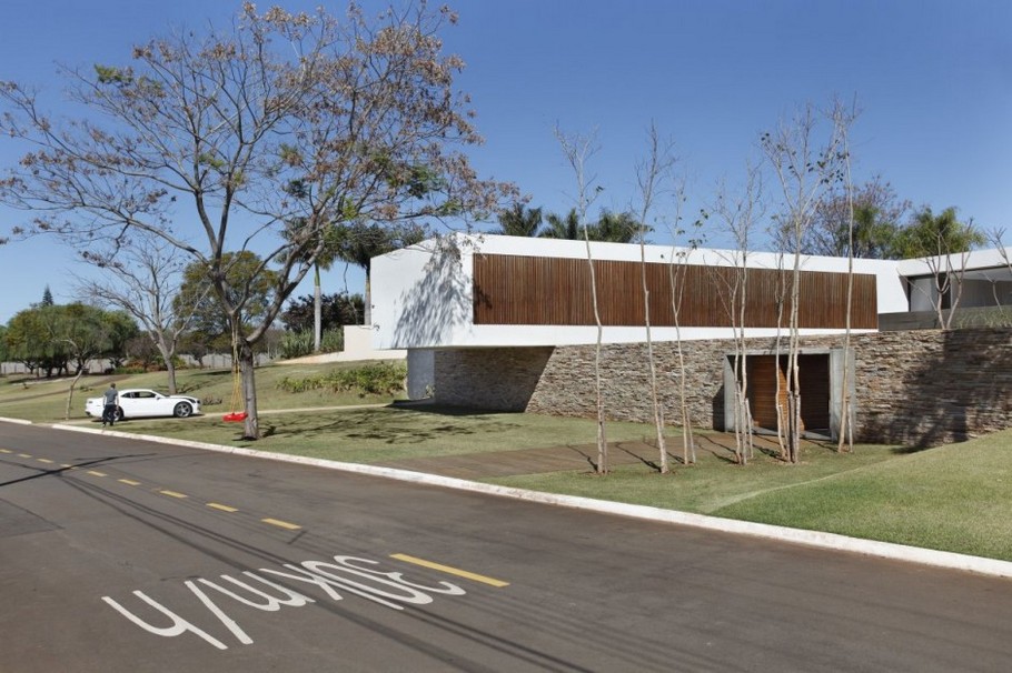 sn-house-by-studio-guilherme-torres