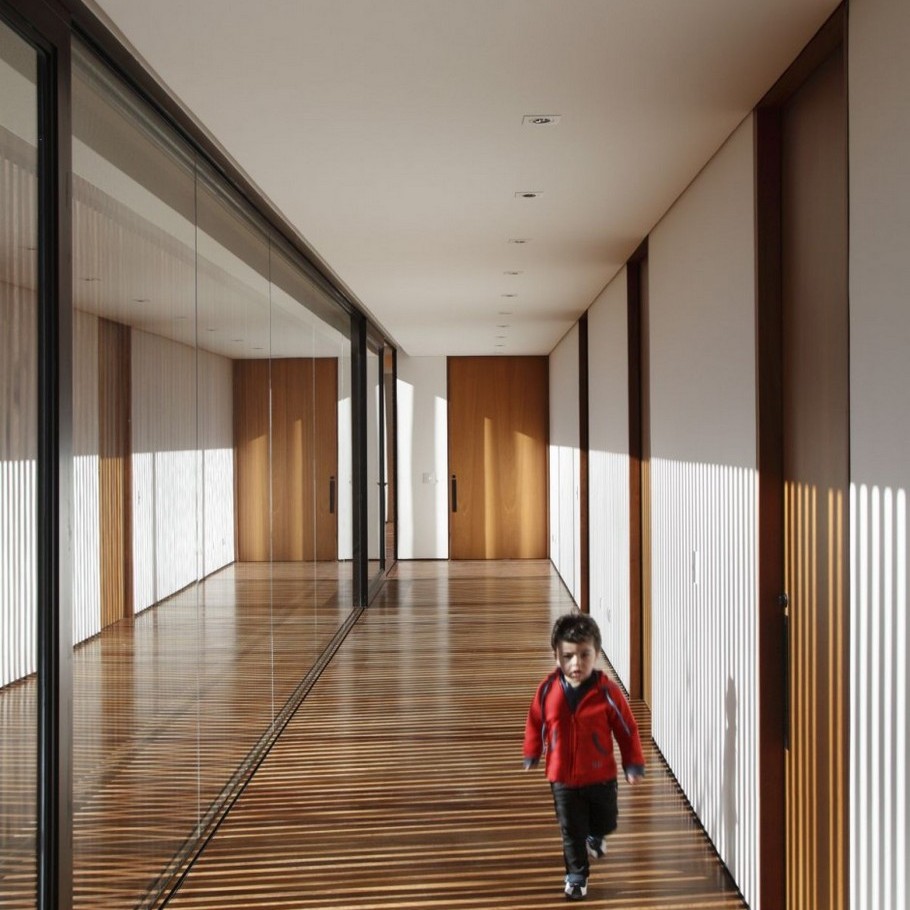 sn-house-by-studio-guilherme-torres-10