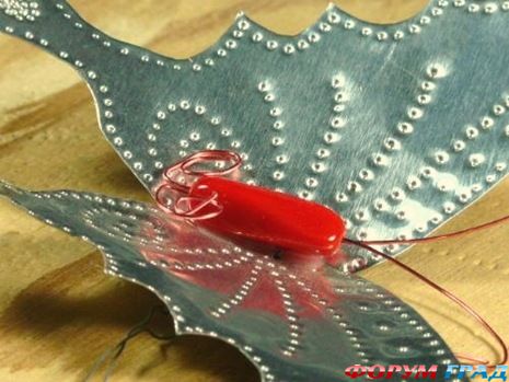 бабочка из фольги