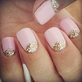pretty-and-pink-trendy-wedding-nails-ideas-09
