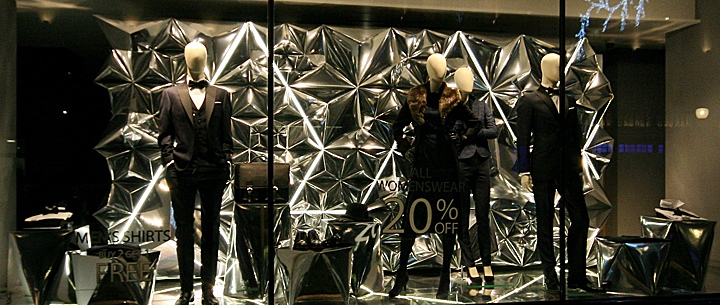 austin-reed-windows-winter-london-03