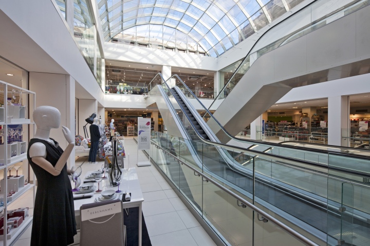 debenhams-store-london-03