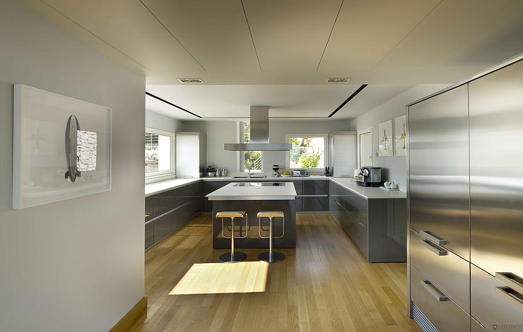 gray-kitchen-14