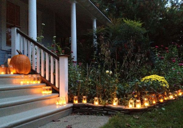 halloween-porch-entryway-ideas-17