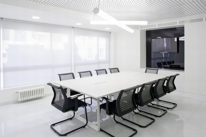 ic-10-construimos-espacios-office-madrid-spain-07