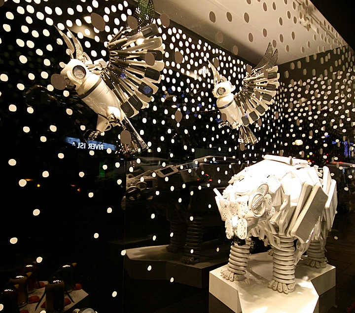 john-lewis-windows-winter-london-11