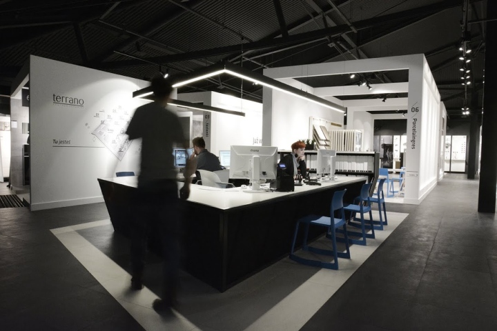 terrano-showroom-poland-17