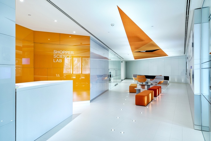 glaxosmithkline-shopper-science-lab-06