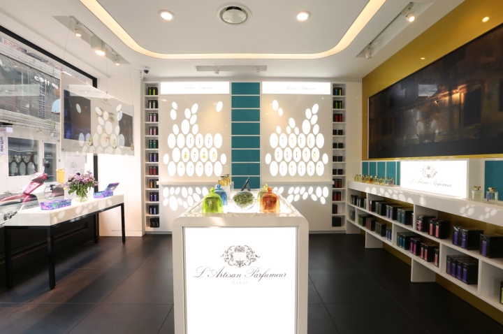 maison-de-parfum-store-by-geo-logic-seoul-south-korea-07