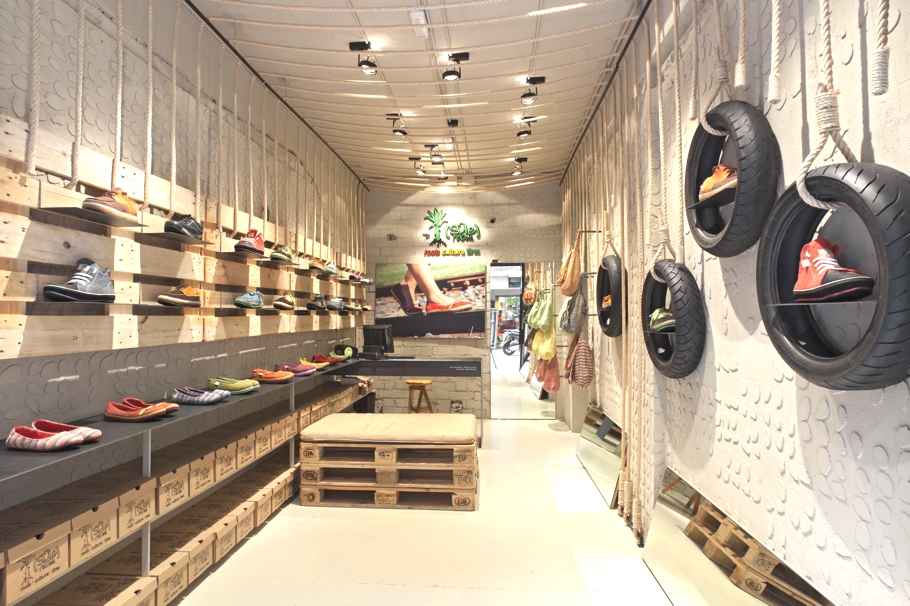 store-design-sole-rebels-02