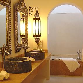 opulent-riad-farnatchi-marrakech-morocco-03