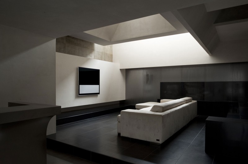 house-of-silence-19