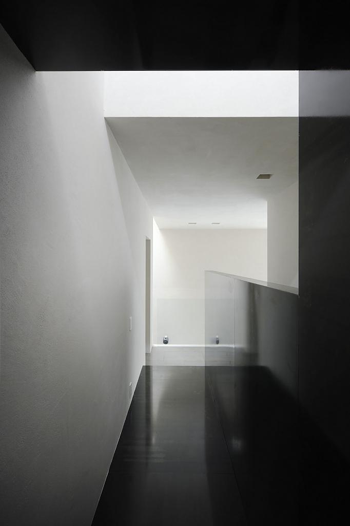 house-of-silence-45