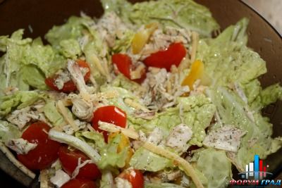 салат с курицей