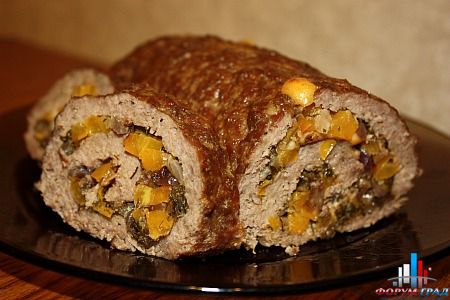 мясной рулет со сладким перцем