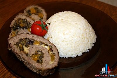 мясной рулет со сладким перцем