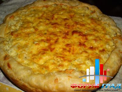 Пирог с сыром и цветной капустой.