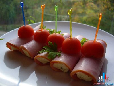 рулетики из ветчины