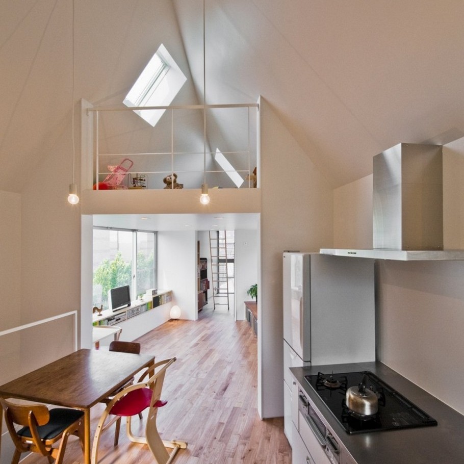 river-side-house-in-horinouchi-by-mizuishi-architect-atelier-08