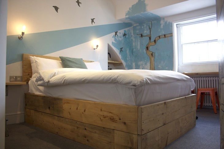 artist-residence-brighton-08